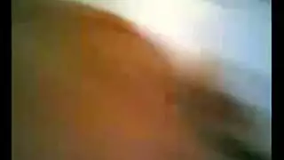 قحبة تونسية تمص زاب صديقه