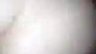 شقراء غرفة الملابس حلق عميق