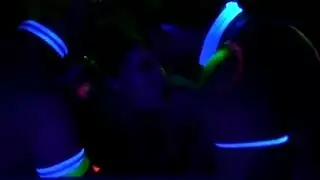 مدلكة ساخنه تعمل مساج