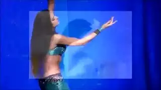 إباحة رقص البطن المثيرة تنتهي بالقذف على الثدي